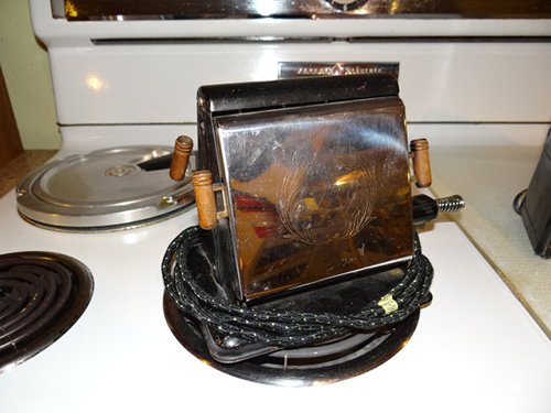 Property photo 67 - Personal Property Auction, Furniture, Glassware, Pictures, Kitchen Appliances, Household, Fishing Gear, Vintage Cameras, Electronics, Toys, Games